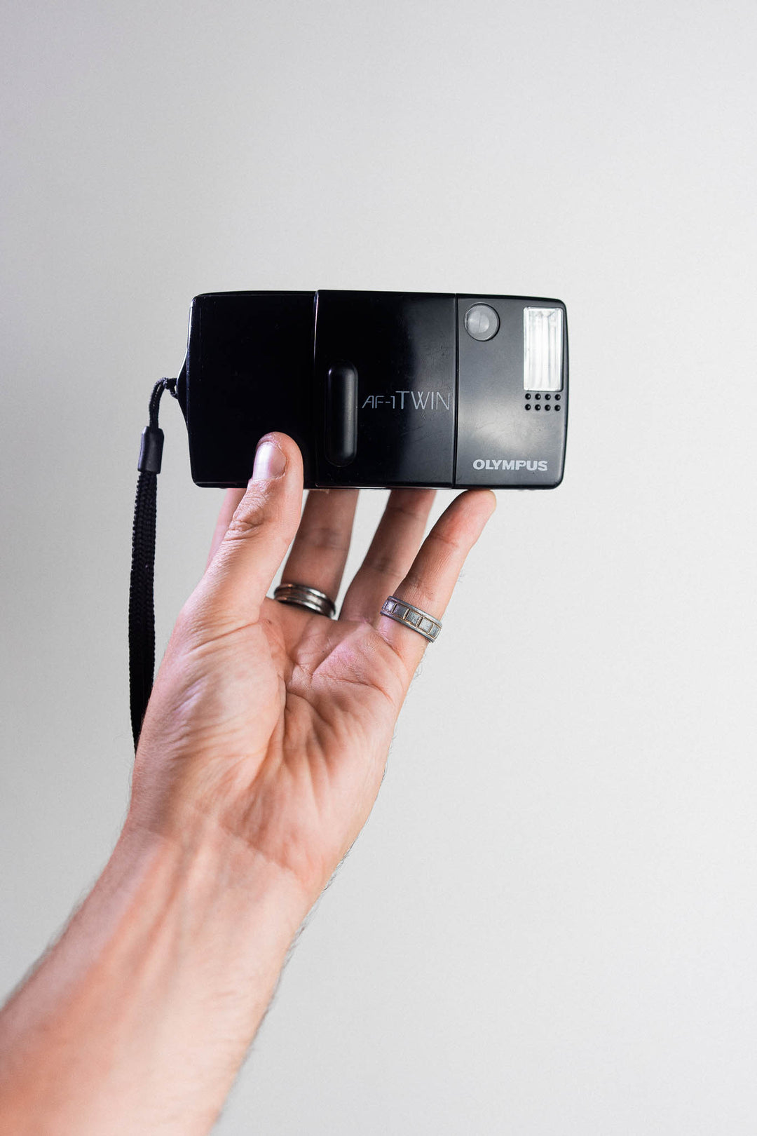 Olympus AF-1 Twin