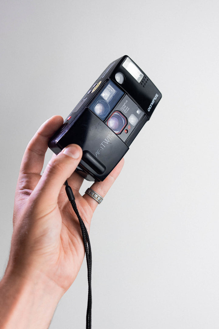 Olympus AF-1 Twin
